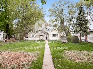 194 Dickinson St, Mount Clemens, MI 48043