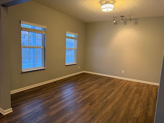 3rd image of 3257 Winings Ln