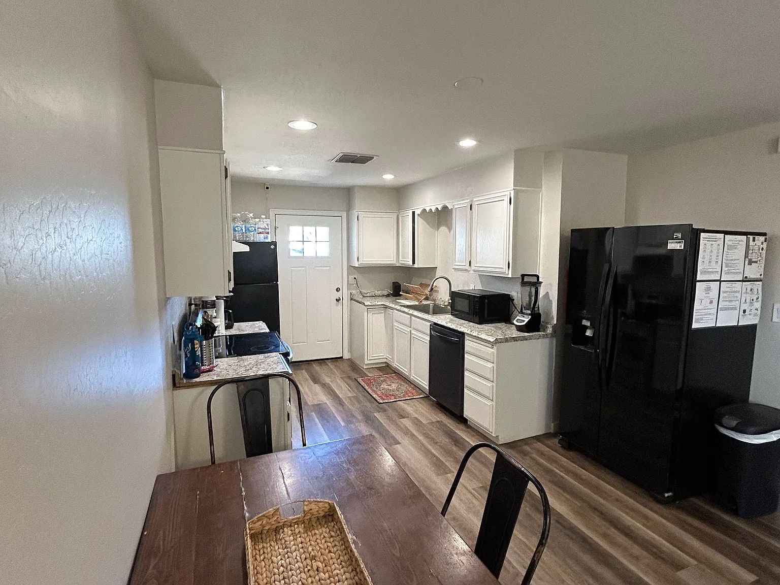 412 N 98th Pl — Photo 4