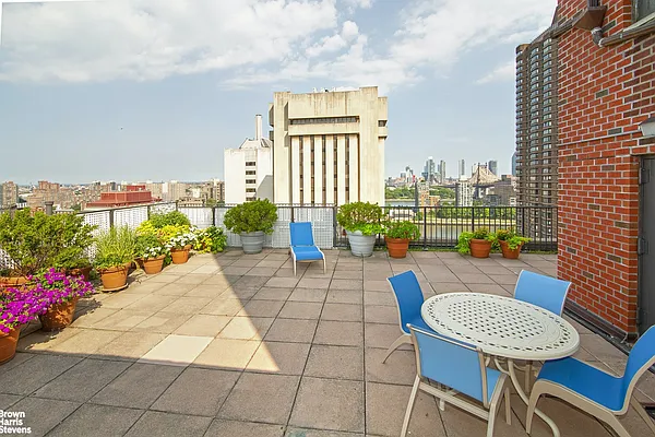 Sold by Brown Harris Stevens | media 14