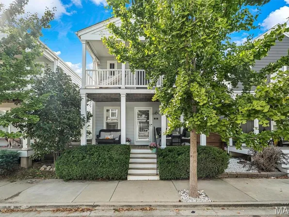 3214 Camp St, Saint Charles, MO 63301