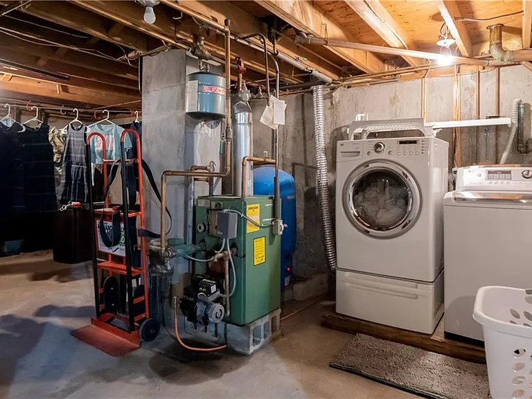 lower level laundry