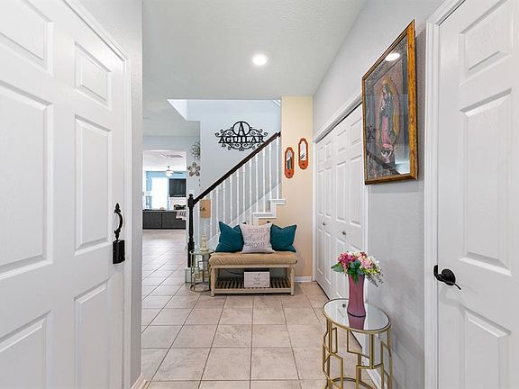 3rd image of 16341 Oakside Hollow Lane