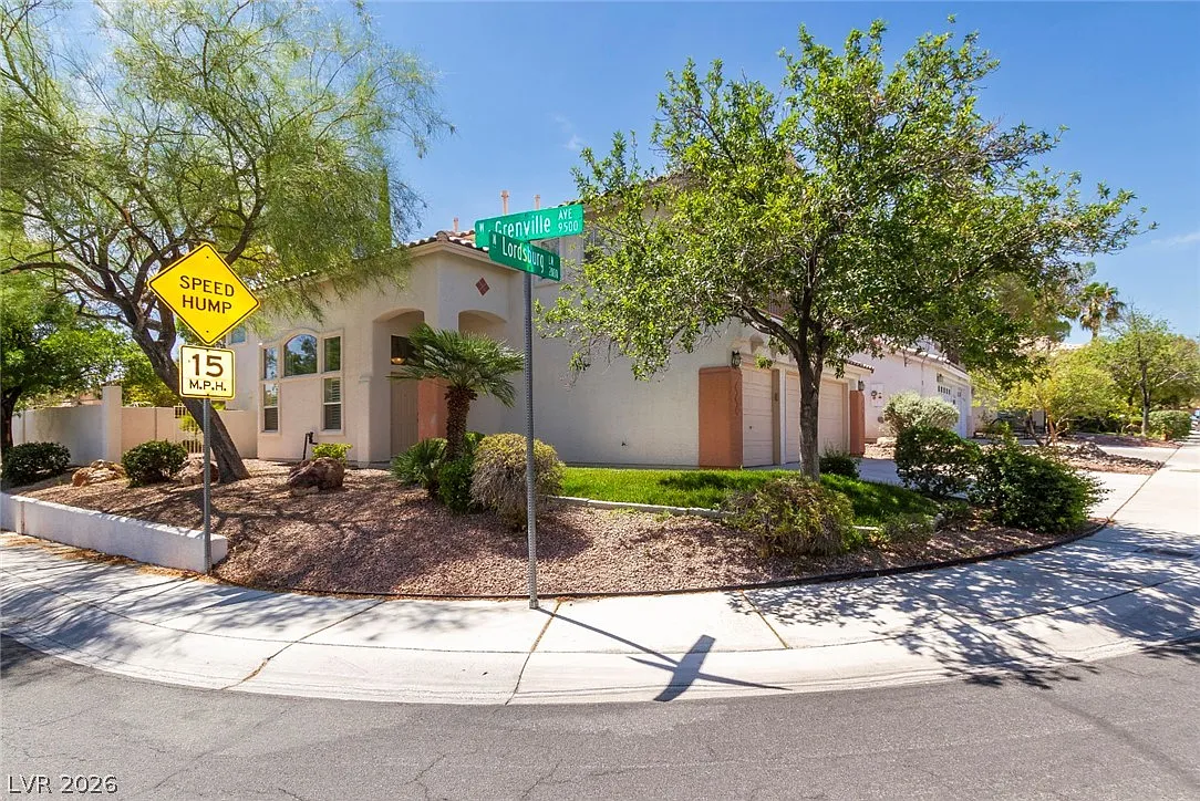 4 bed, 3.0 bath, 2283 sqft, $2,750 — Photo 3