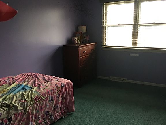 2nd image of 7541 Buchanan Dr