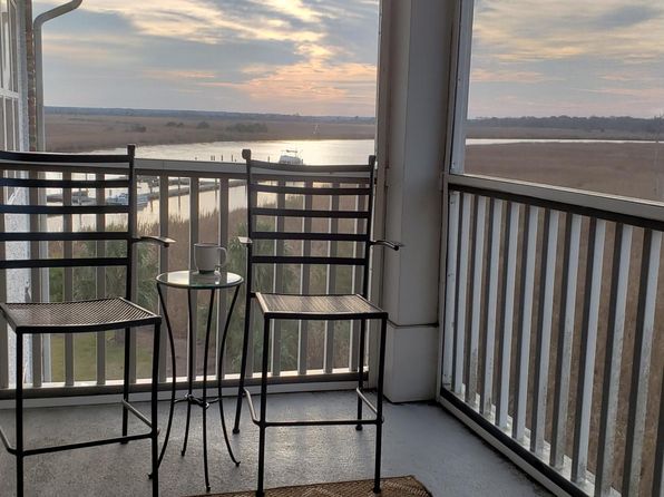 91 Screven St #D310, Darien, GA 31305