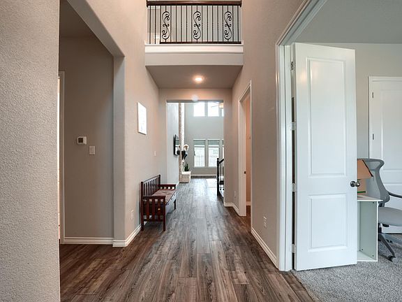 3rd image of 1117 Diamond Dove Dr