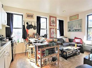 132 E 7th St APT 1, New York, NY 10009