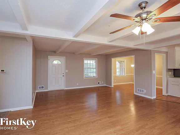 4th image of 2900 Rockbridge Ct