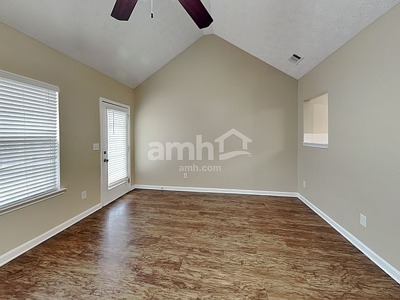 5th image of 3910 Brushymill Ct