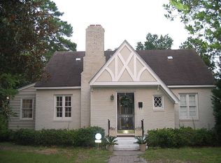 1301 Hawthorne Rd, Wilmington, NC 28403