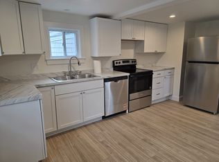 95 Lincoln Rd #1, Hyannis, MA 02601