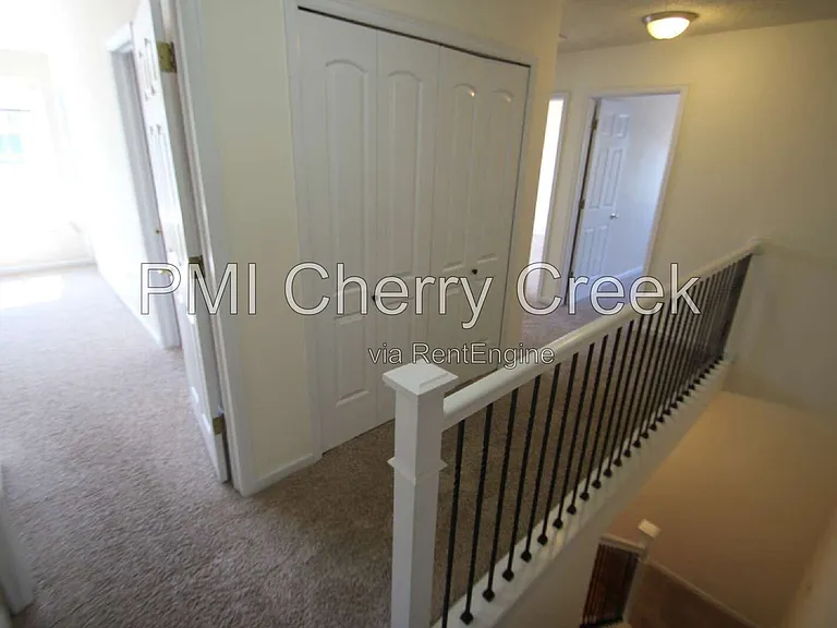 9800 Foxhill Cir — Photo 15