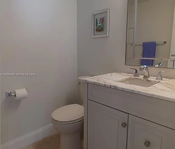 1000 Parkview Dr #125 — Photo 8