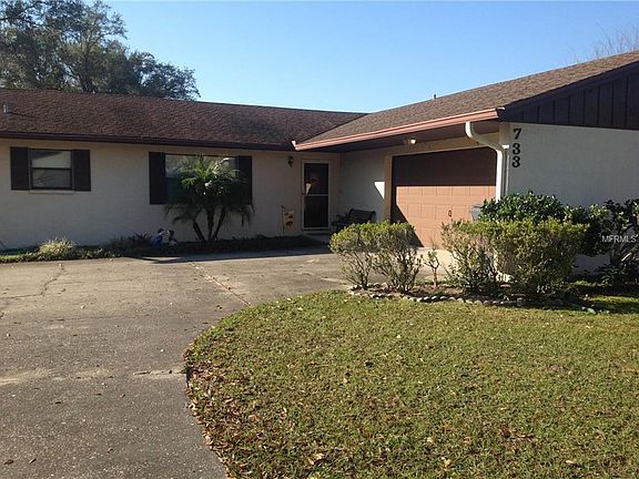 2nd image of 733 Cedar Knoll Dr S
