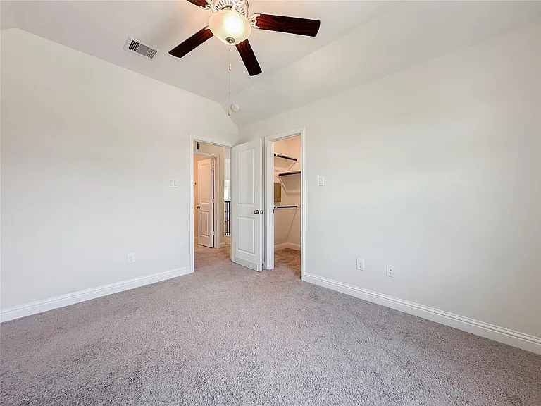 6710 Gallinas Way — Photo 25