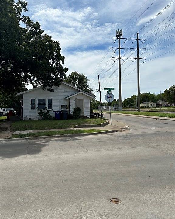 2nd image of 1400 Morrell Ave