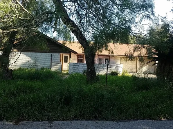 1605 Rose Dr, Alice, TX 78332