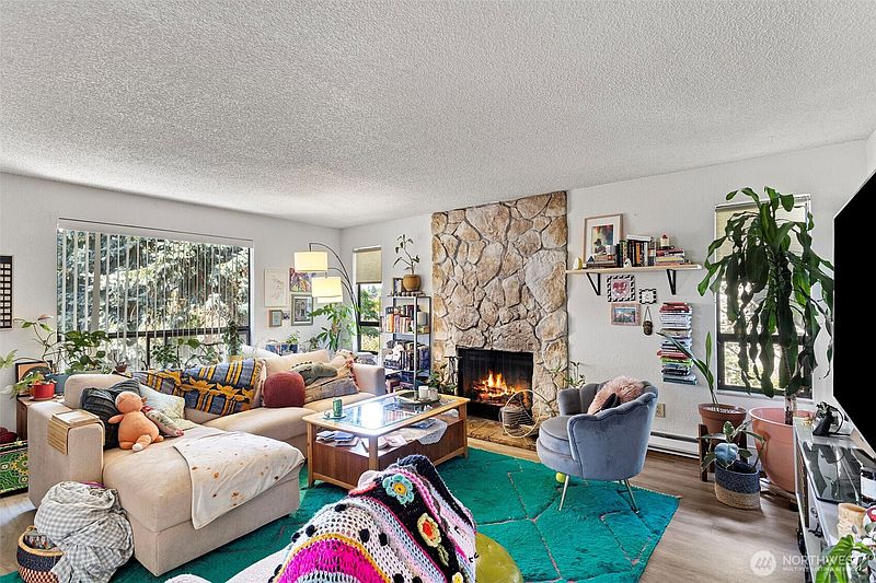 3rd image of 6013 4th Avenue NW