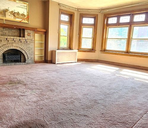 4th image of 7943 S Vernon Ave