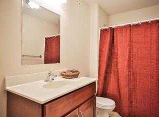 176 Drakeside Rd UNIT 202, Hampton, NH 03842