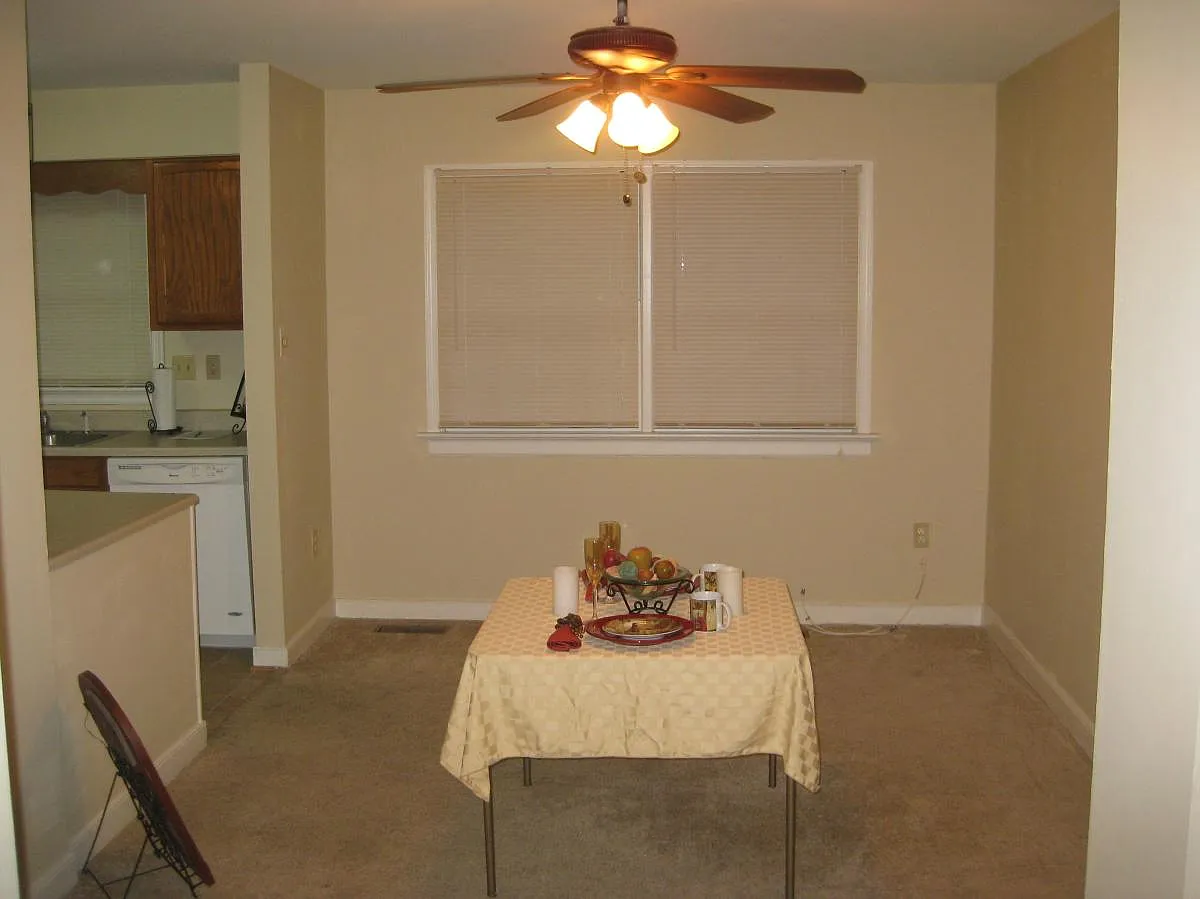 6028 Partingdale Cir — Photo 4