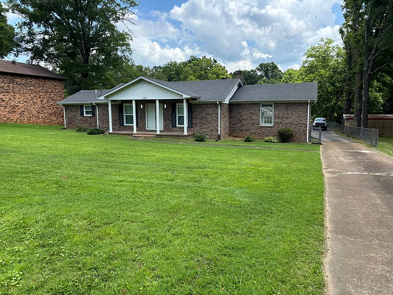 520 Chester Levee Rd — Photo 2