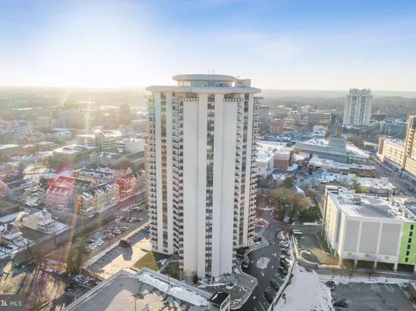205 E Joppa Rd APT 1004, Baltimore, MD 21286