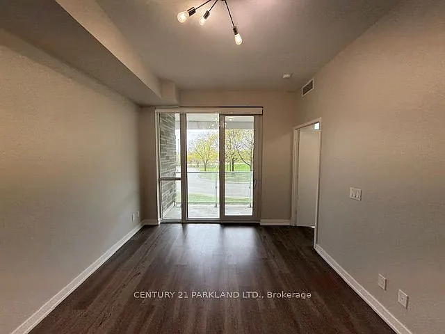 10 Deerlick Ct #204 — Photo 7