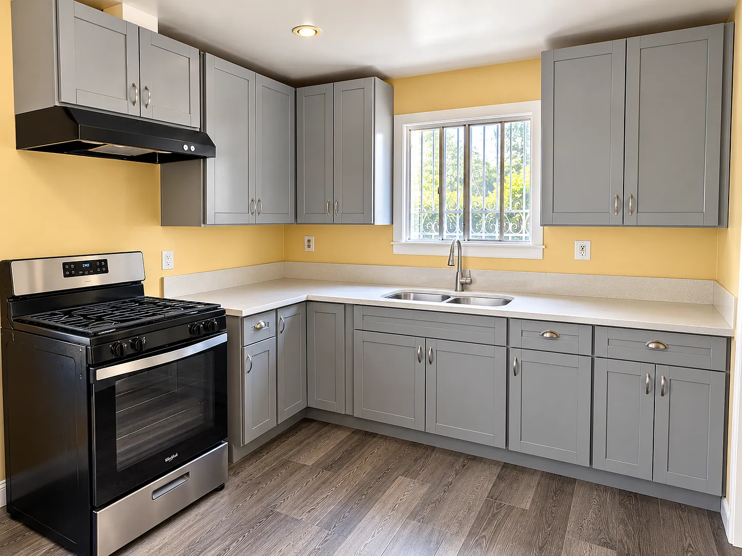 2 bed, $2,575 — Photo 2