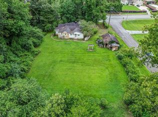 4549 Lower Roswell Rd, Marietta, GA 30068