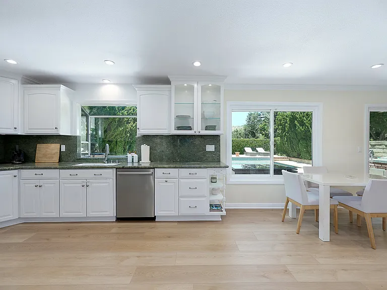 5557 Adelina Ct — Photo 22