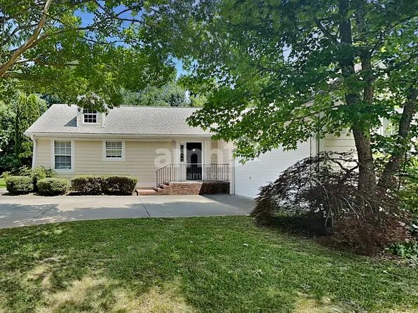 495 Hunnicutt Rd SE, Mableton, GA 30126
