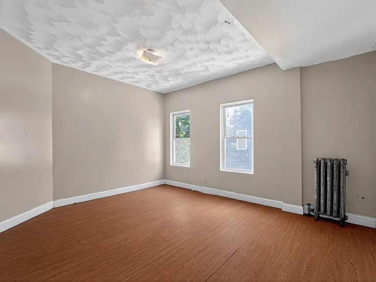 29 Park St #2 — Photo 11