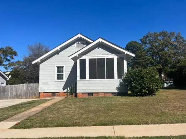 8 Piedmont St, Lyman, SC 29365