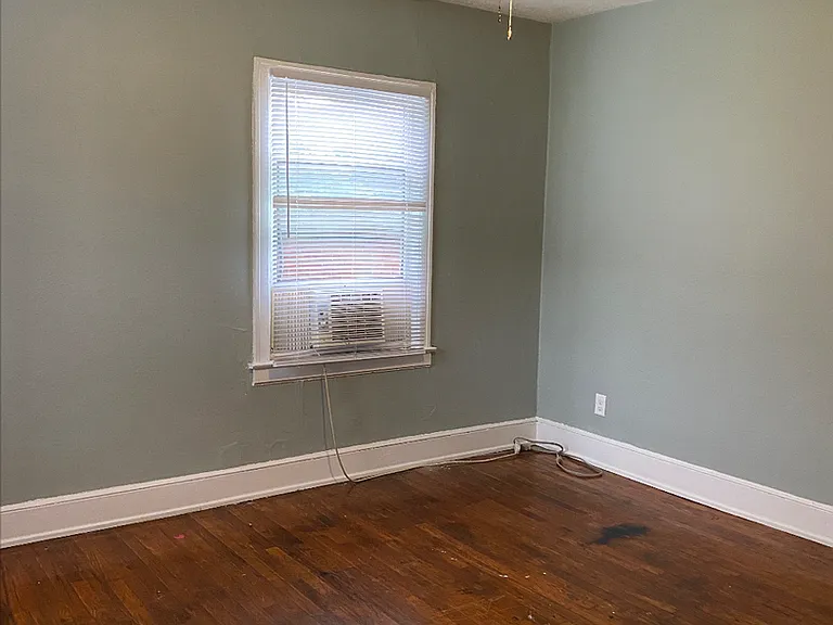 703 S Kentucky Ave — Photo 8