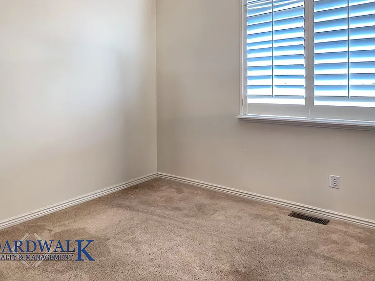 1934 E Wasatch Blvd — Photo 44