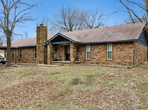 13176 S Pine Ave, Claremore, OK 74017