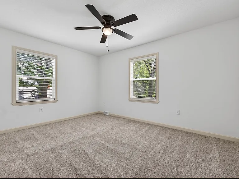 3409 NW 56th St — Photo 21