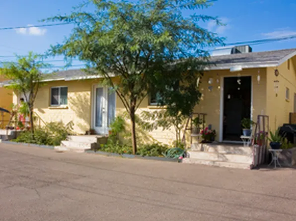 Garfield Court