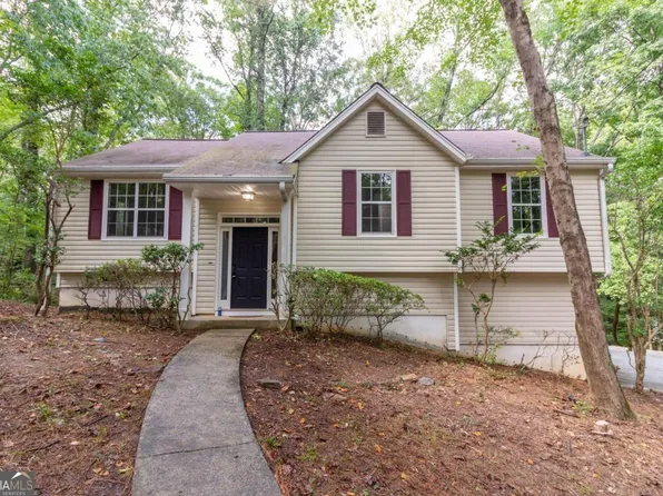 3138 Skyler Ct, Douglasville, GA 30135