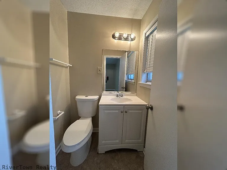 3201 Longacre Cv — Photo 3