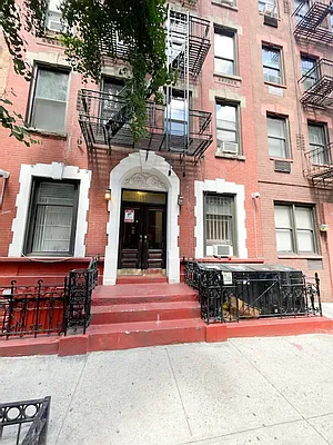 Rented by Urban Real Estate Inc | media 24