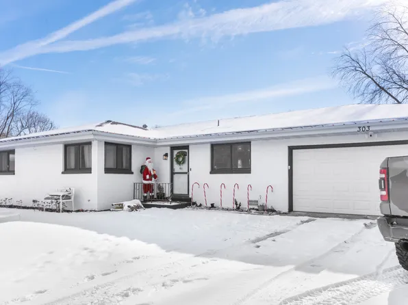 303 Taylor St, Dwight, IL 60420