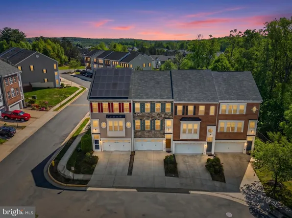 2627 Glenriver Way, Woodbridge, VA 22191