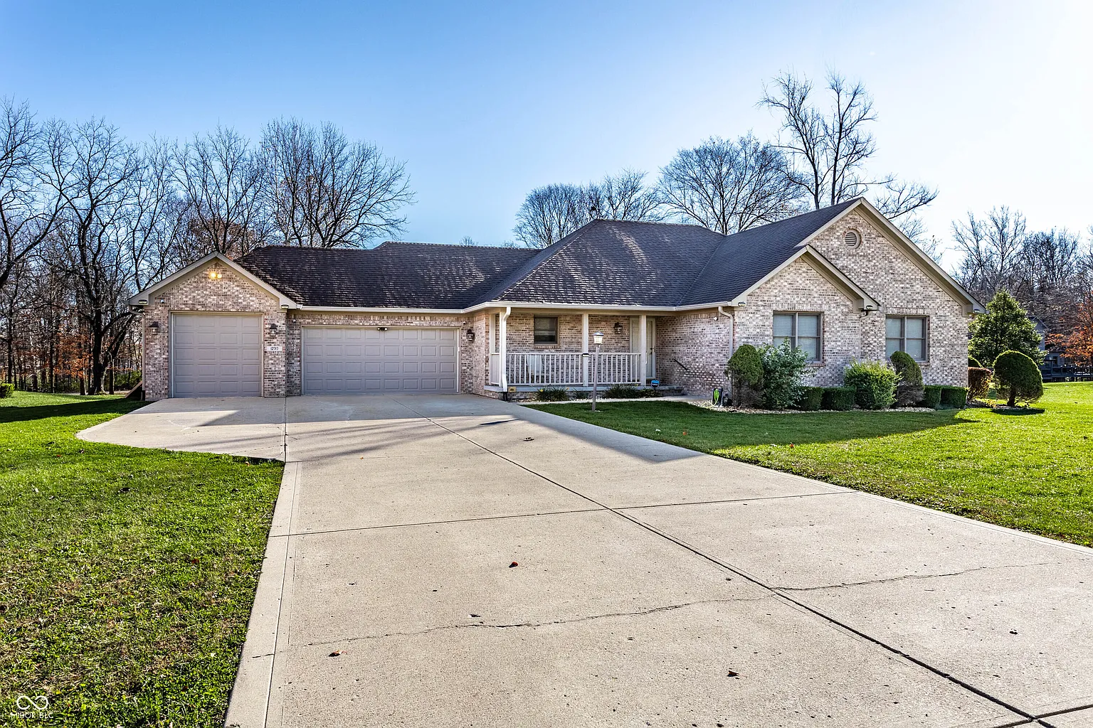 12717 N Waters Edge Dr photo 1