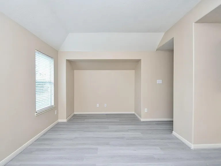 15114 Snow Hill Ct — Photo 30