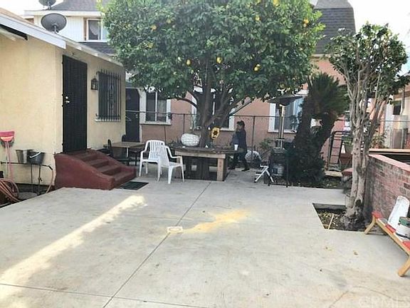 4th image of 4206 Woodlawn Ave