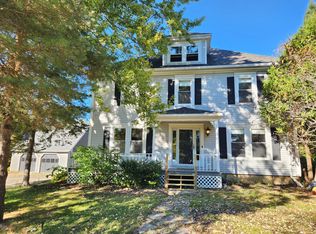 22 Dudley St, Hampden, ME 04444