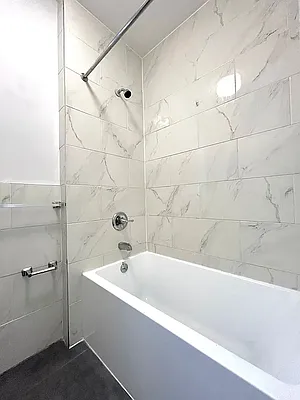 Rented by Pear NYC LLC | media 44